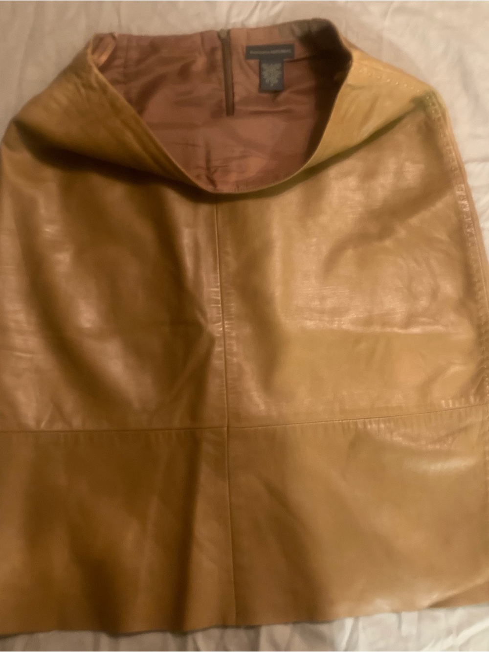 Banana Republic Leather Pencil Skirt in Camel